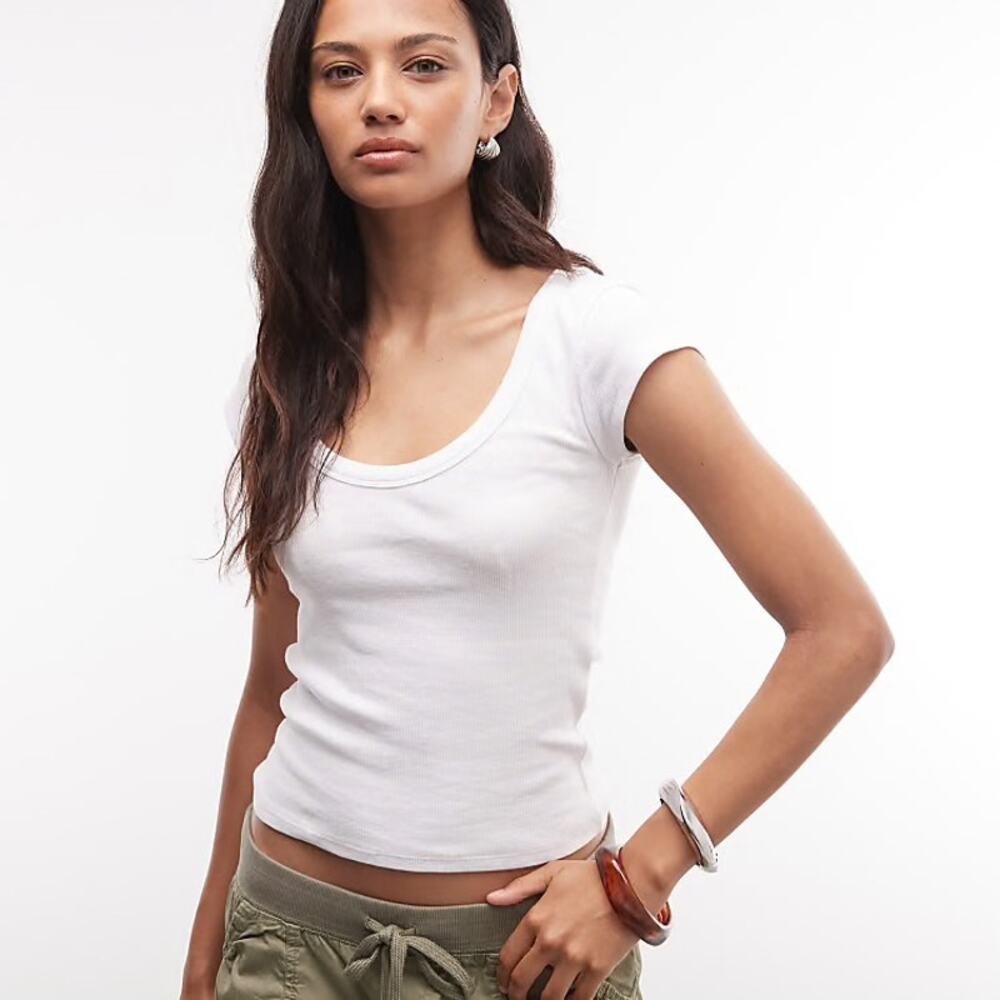 Pilcro Anthropologie White Ribbed Scoop Neck T-Shirt Fitted Size Small